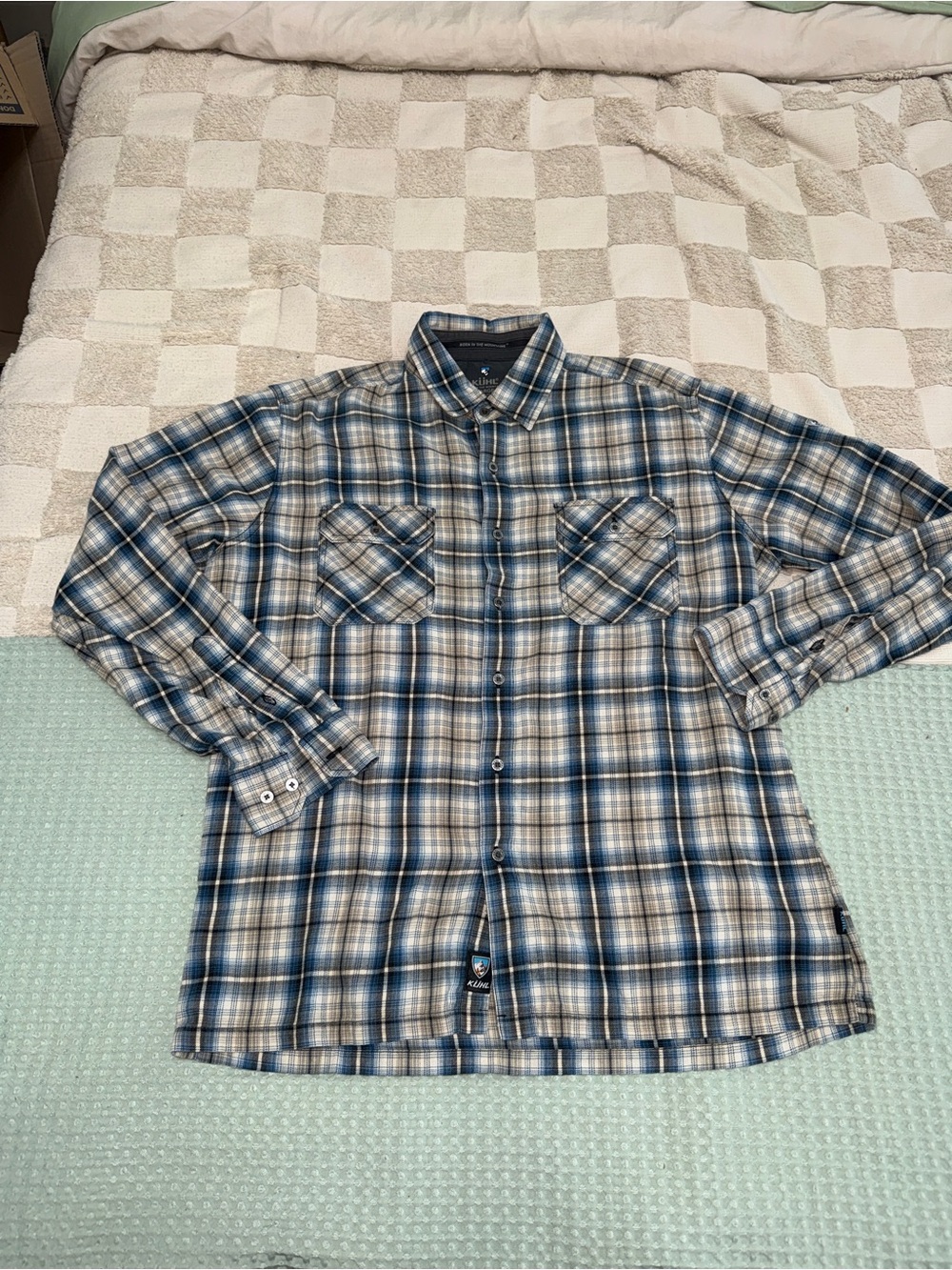 KÜHL long-sleeve button-up plaid flannel shirt size L
